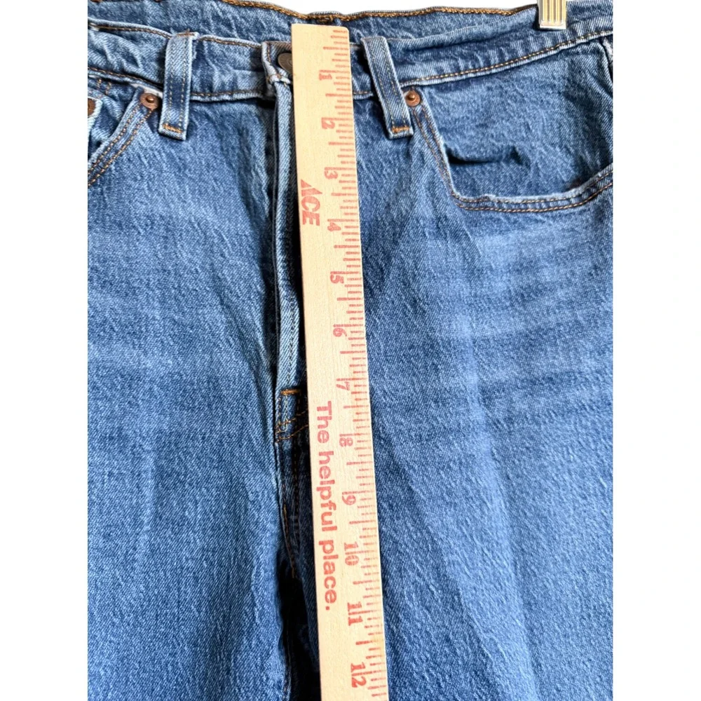 Vintage Y2K Levi's 501 Jeans W30 L32 Medium Wash‎ Straight Leg Casual Normcore